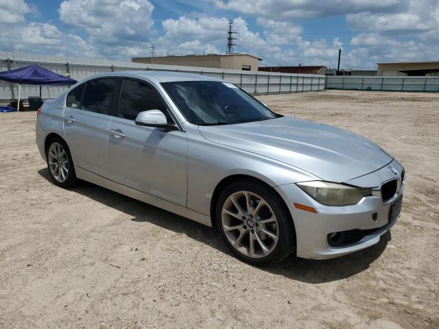 Photo 3 VIN: WBA3B1G5XFNT64773 - BMW 320 I 