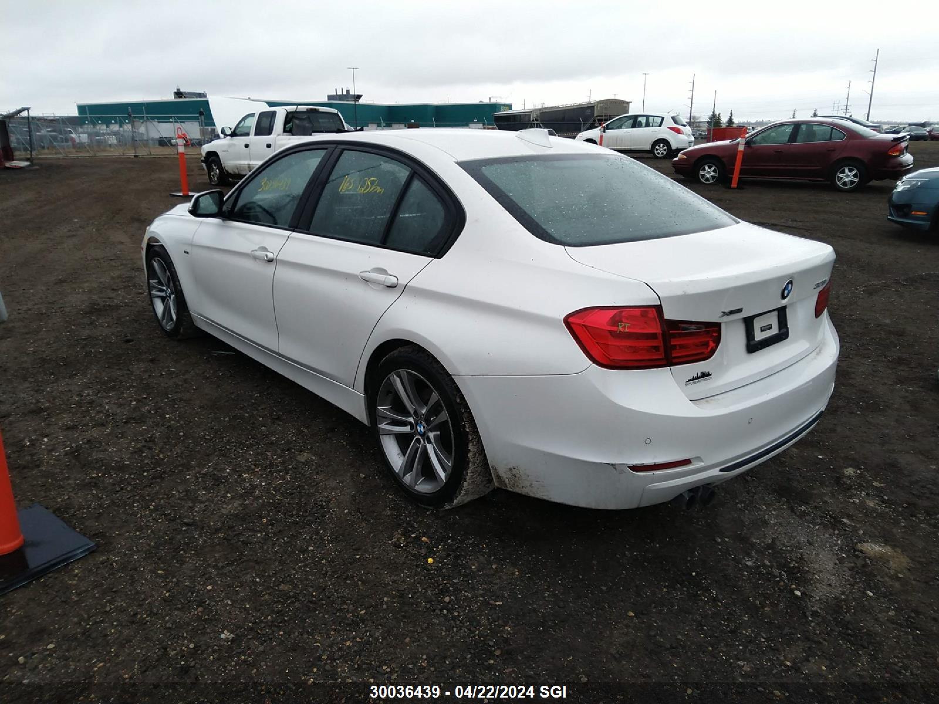 Photo 2 VIN: WBA3B3C51DF534477 - BMW 3ER 