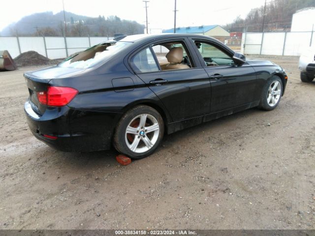 Photo 3 VIN: WBA3B3C52DJ698964 - BMW 3 SERIES 