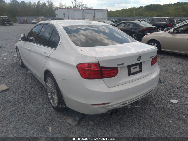 Photo 2 VIN: WBA3B3C52DJ811747 - BMW 3 