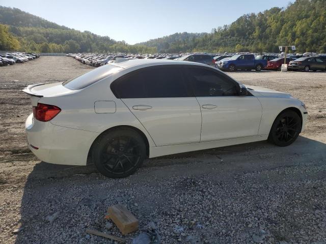 Photo 2 VIN: WBA3B3C52EJ977803 - BMW 328 XI 