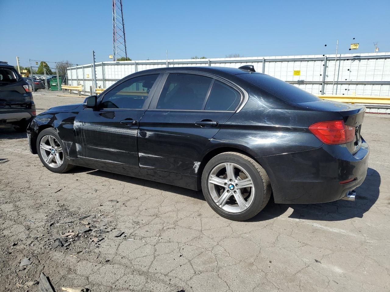 Photo 1 VIN: WBA3B3C52EJ980362 - BMW 3ER 