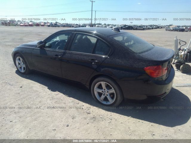 Photo 2 VIN: WBA3B3C52FF546611 - BMW 3 SERIES 