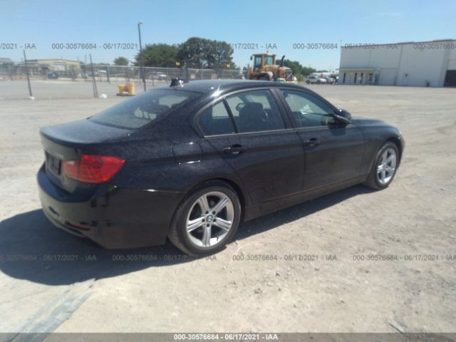 Photo 3 VIN: WBA3B3C52FF546611 - BMW 3 SERIES 