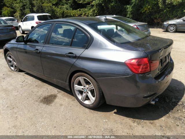 Photo 2 VIN: WBA3B3C53DF531760 - BMW 3 SERIES 