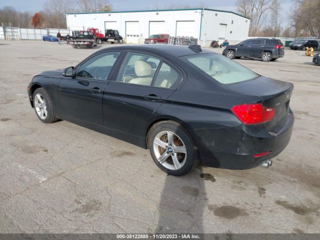 Photo 2 VIN: WBA3B3C54DF537275 - BMW 328I 