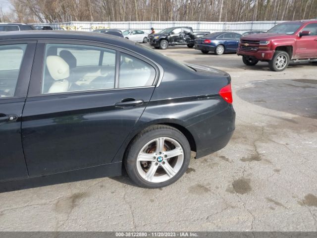 Photo 5 VIN: WBA3B3C54DF537275 - BMW 328I 