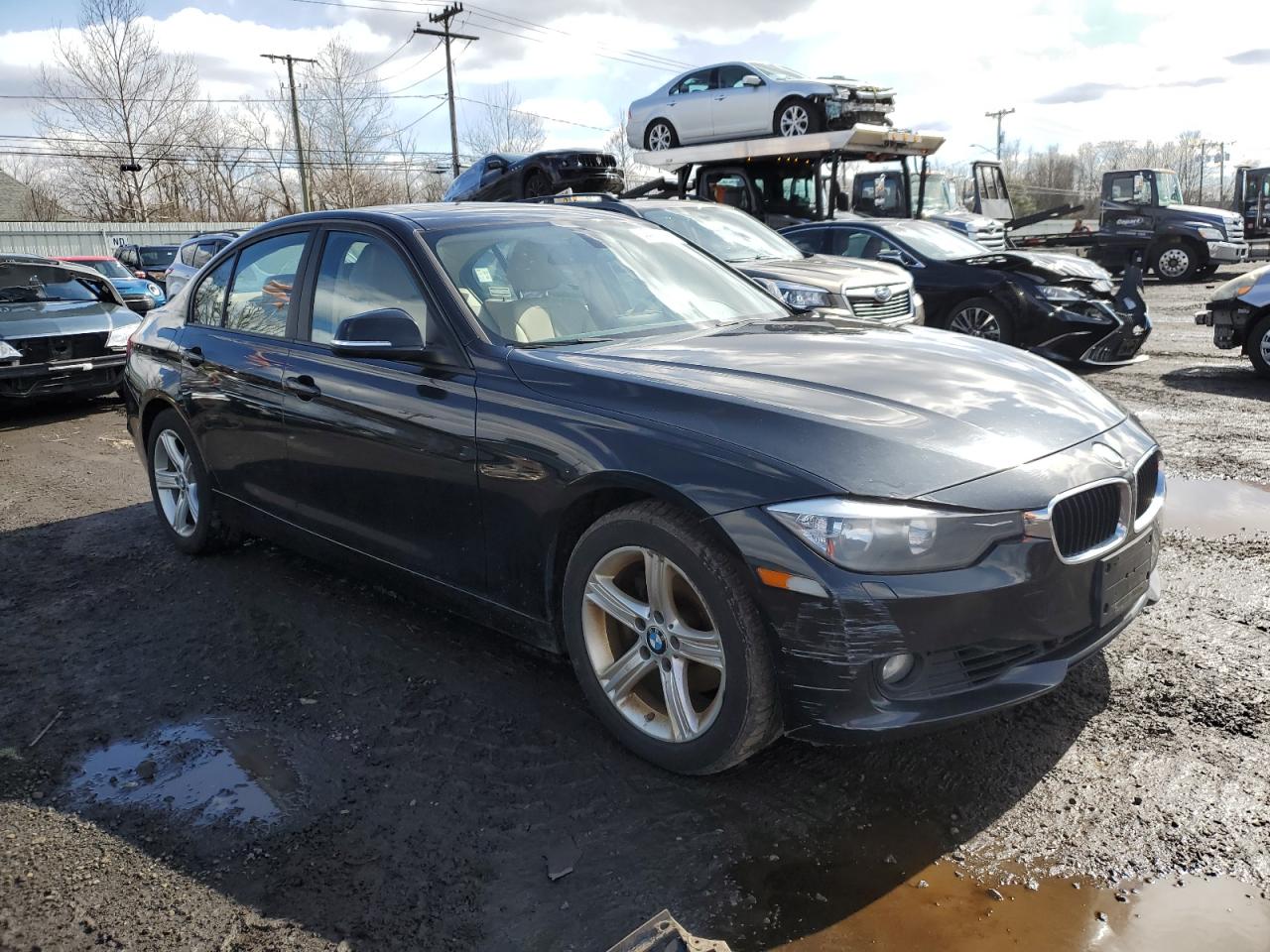 Photo 3 VIN: WBA3B3C54DF538930 - BMW 3 SERIES 