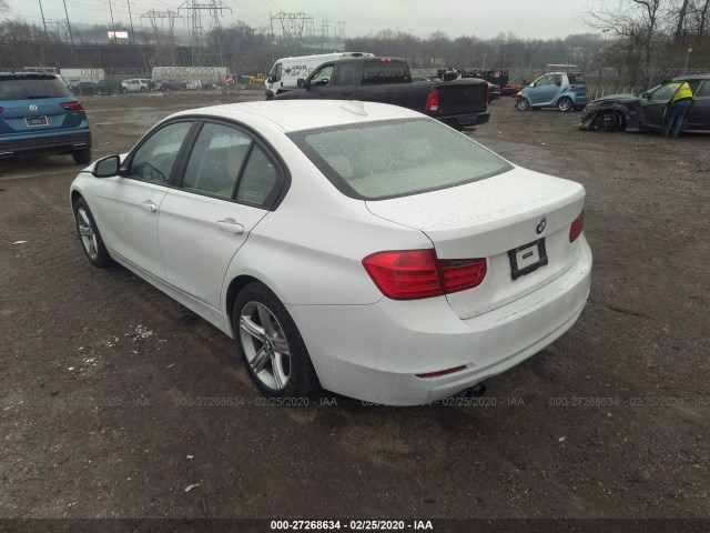 Photo 2 VIN: WBA3B3C54EJ980959 - BMW 3 