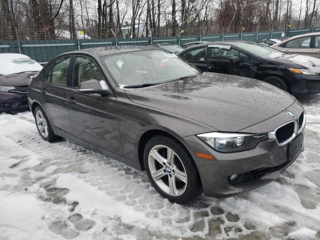 Photo 3 VIN: WBA3B3C55DF531503 - BMW 3 SERIES 