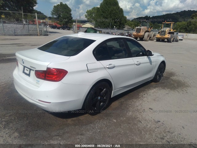 Photo 3 VIN: WBA3B3C55FF547381 - BMW 3 