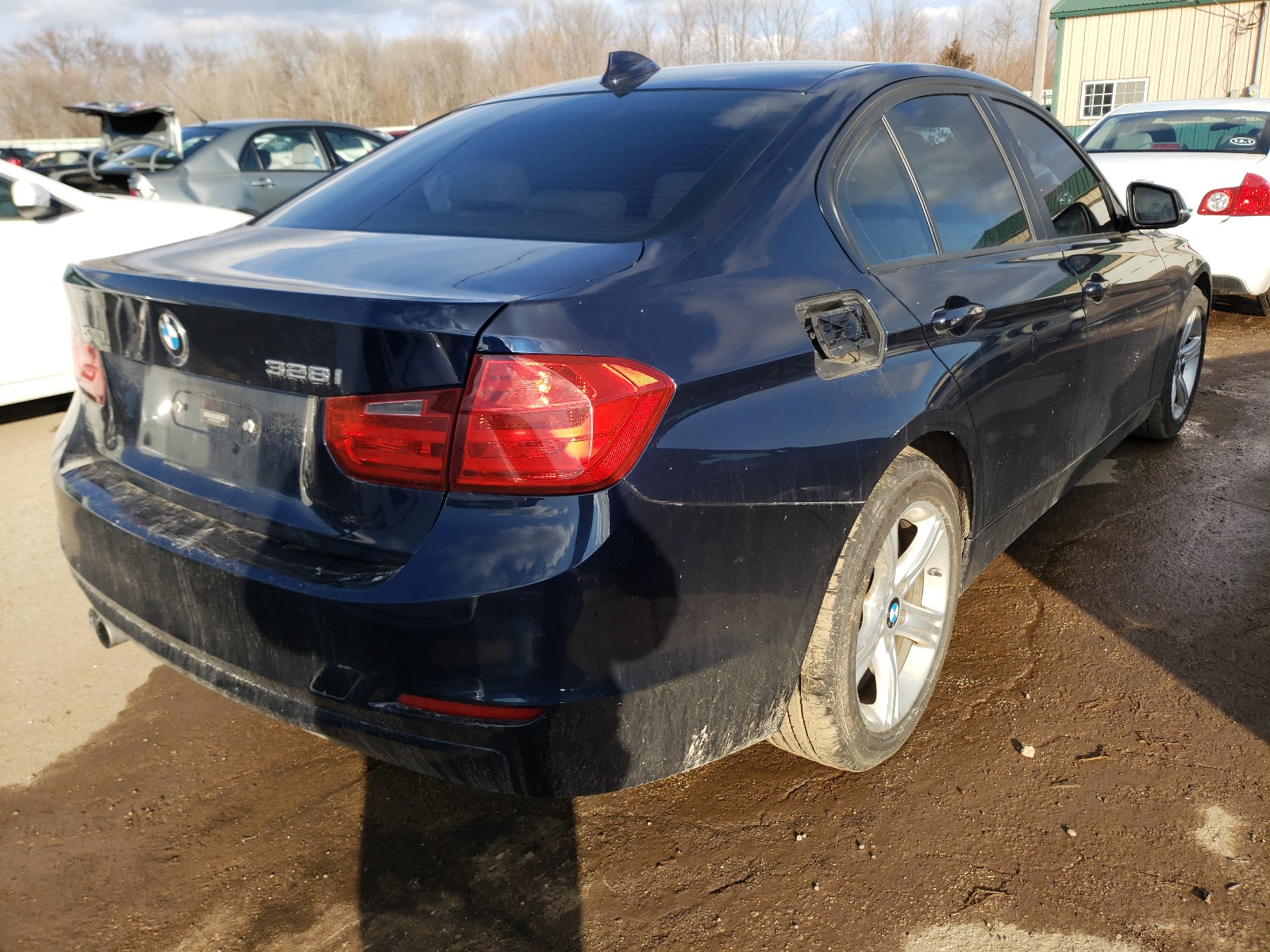 Photo 3 VIN: WBA3B3C56DF540226 - BMW 328 XI 