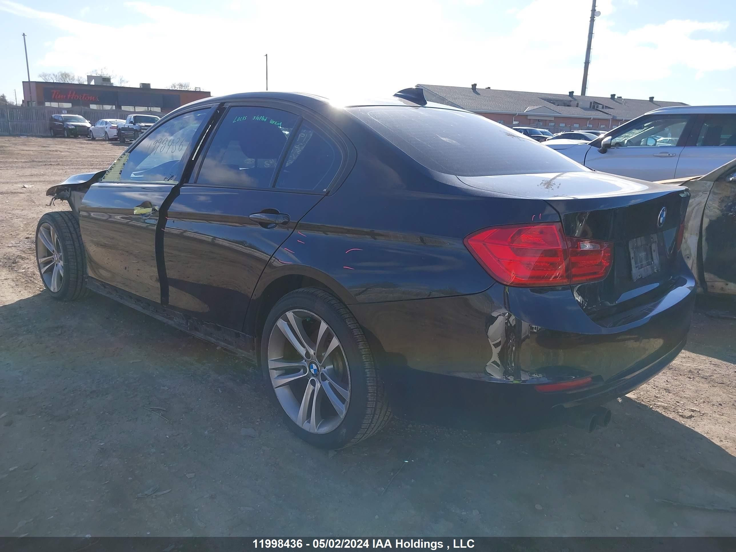 Photo 2 VIN: WBA3B3C56DJ810780 - BMW 3ER 