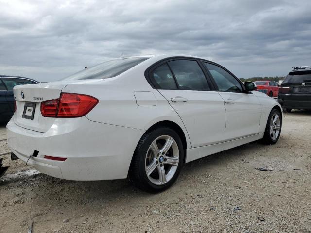 Photo 2 VIN: WBA3B3C56EJ977853 - BMW 3 SERIES 