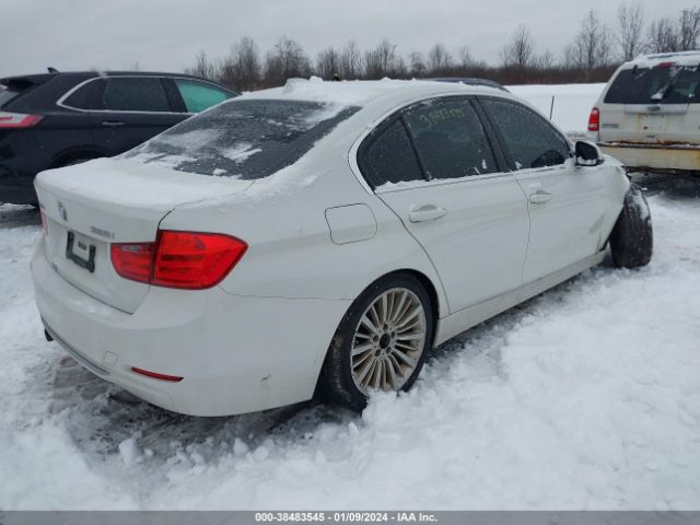 Photo 3 VIN: WBA3B3C57DF145746 - BMW 328I 