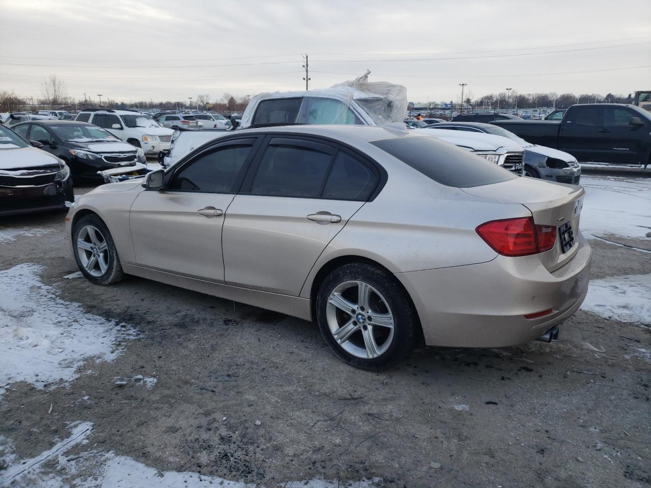 Photo 1 VIN: WBA3B3C57DF530904 - BMW 3ER 