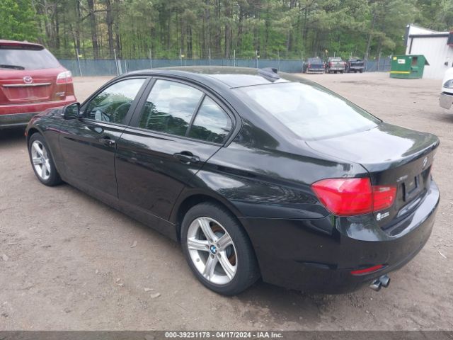 Photo 2 VIN: WBA3B3C57FF547737 - BMW 328I 