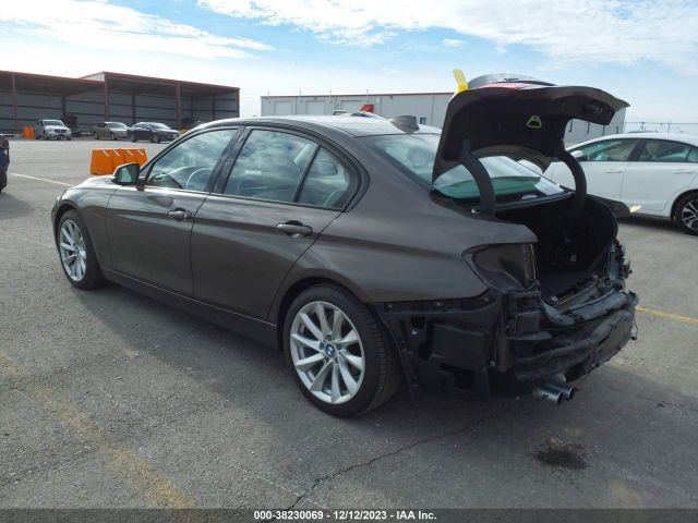 Photo 2 VIN: WBA3B3C59DF530998 - BMW 328I 