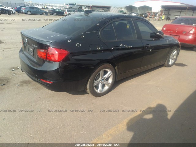 Photo 3 VIN: WBA3B3C5XDF145966 - BMW 3 