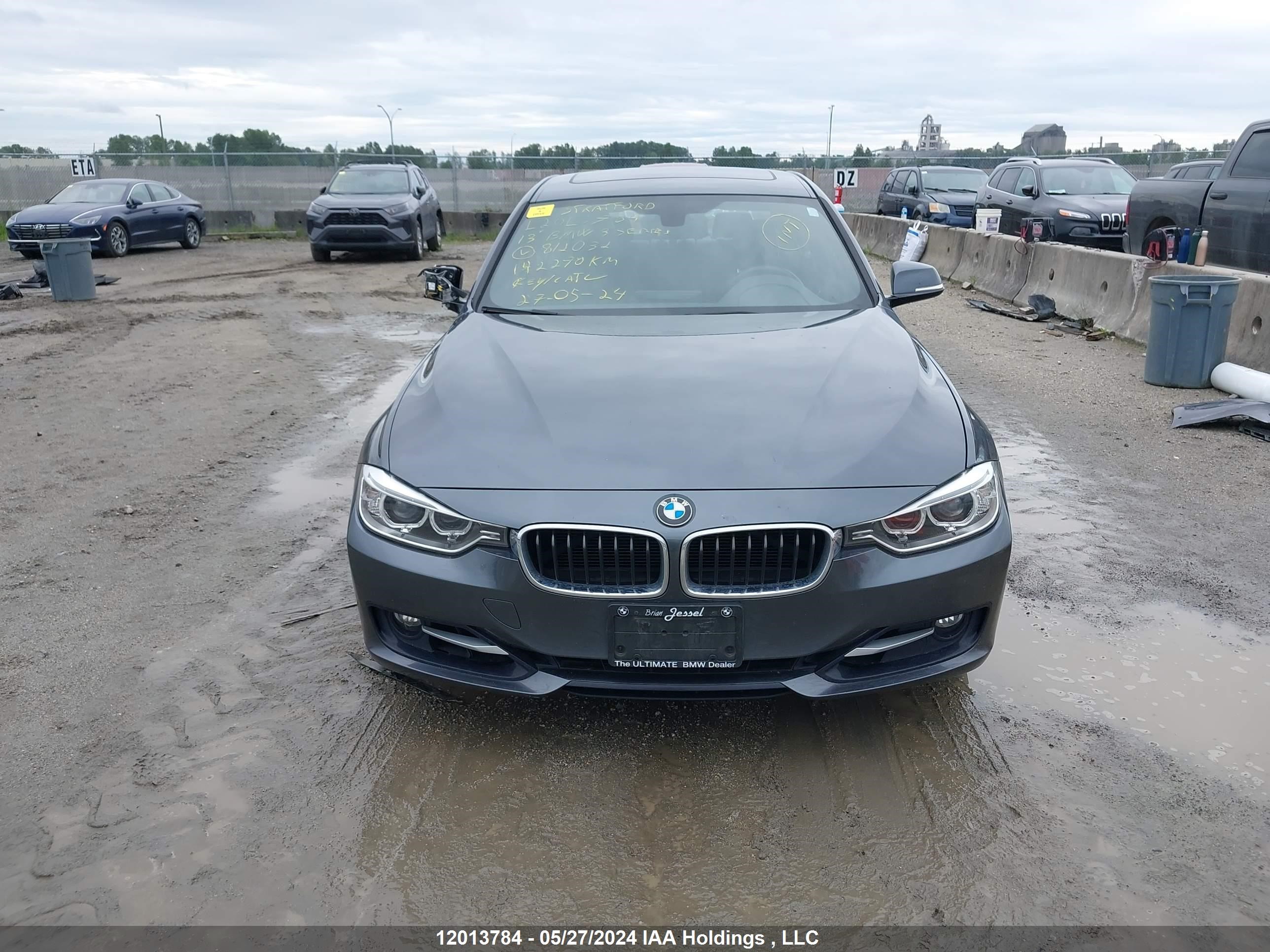 Photo 11 VIN: WBA3B3C5XDJ812032 - BMW 3ER 