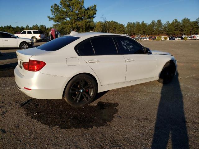 Photo 2 VIN: WBA3B3C5XDJ975943 - BMW 328 I 