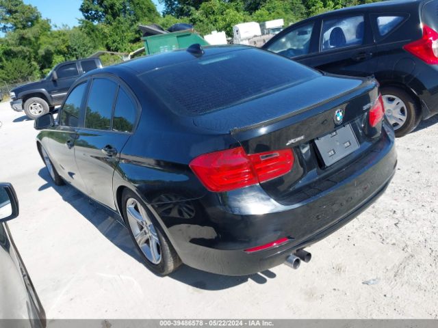 Photo 2 VIN: WBA3B3C5XEJ981209 - BMW 328 