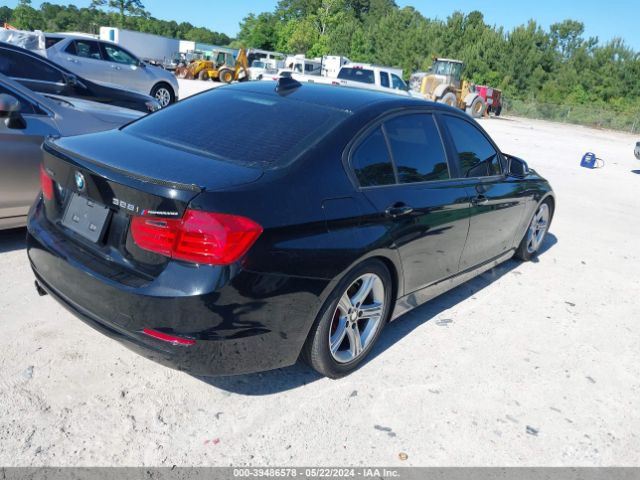 Photo 3 VIN: WBA3B3C5XEJ981209 - BMW 328 