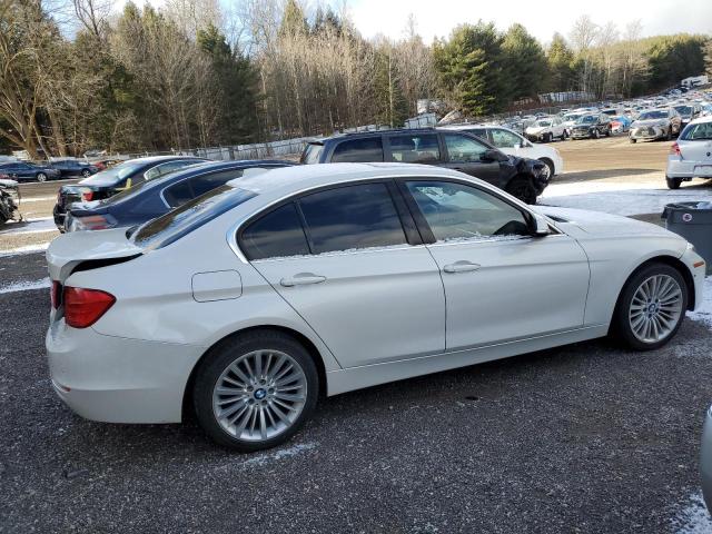 Photo 2 VIN: WBA3B3C5XFJ985116 - BMW 3 SERIES 