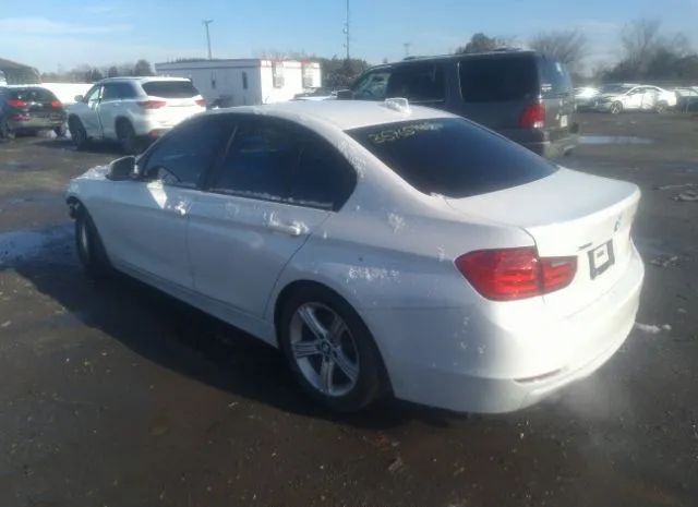 Photo 2 VIN: WBA3B3G50DNR80099 - BMW 328I 