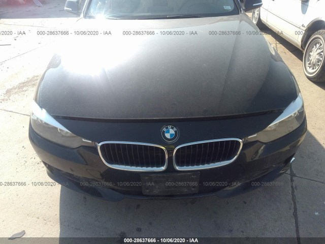 Photo 5 VIN: WBA3B3G50ENR83411 - BMW 3 