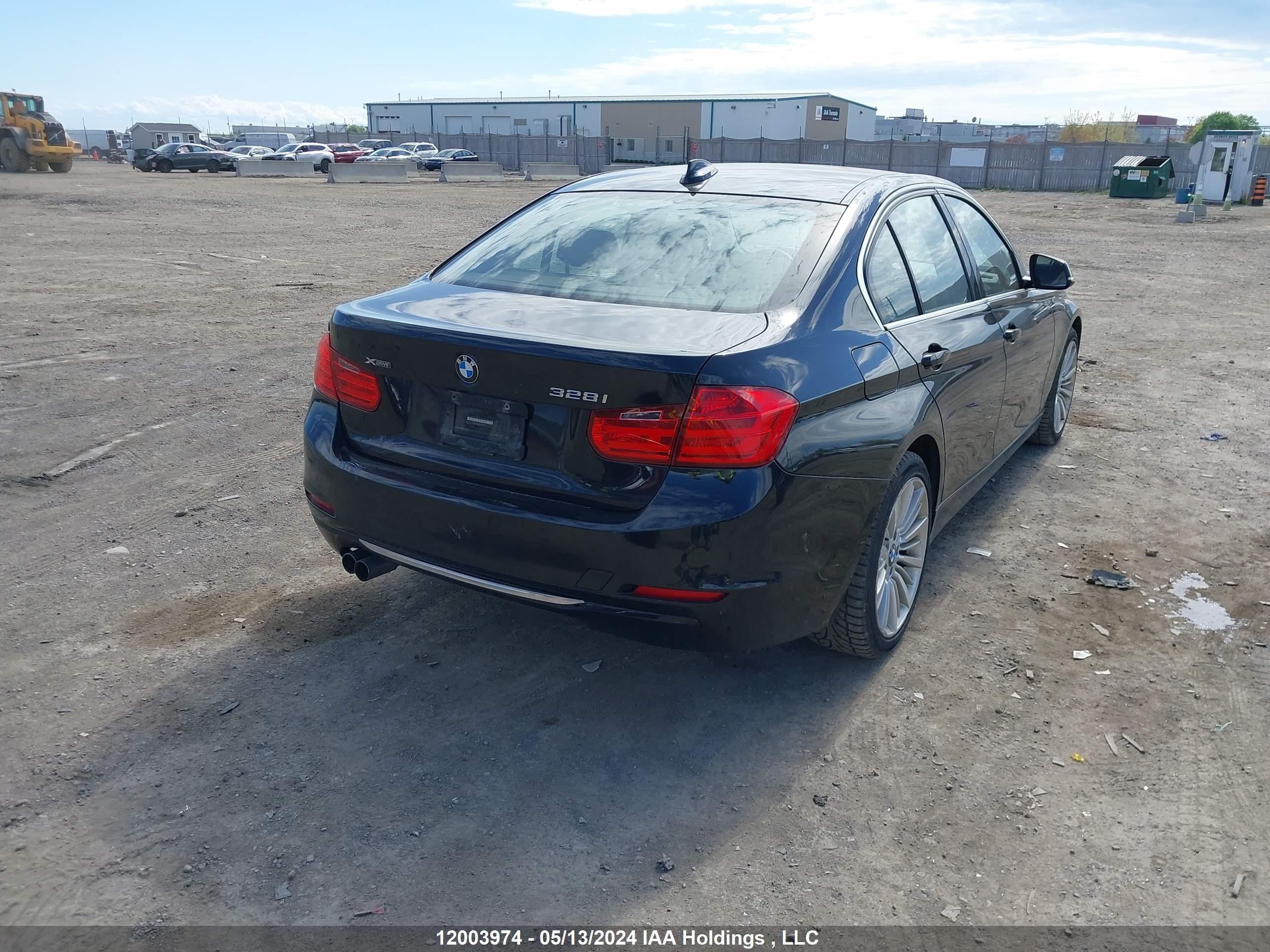 Photo 3 VIN: WBA3B3G51ENR83577 - BMW 3ER 