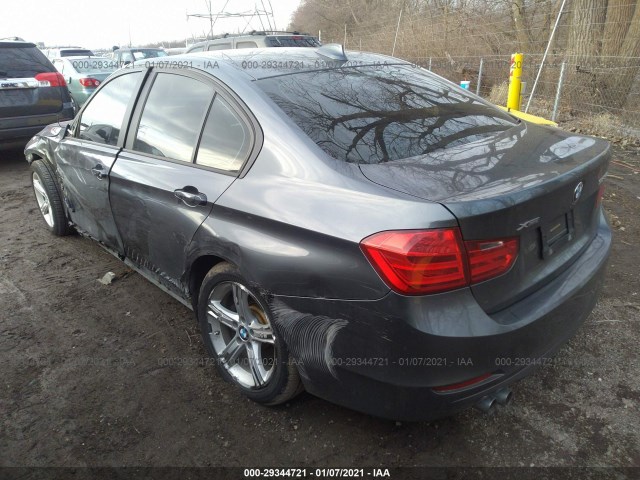 Photo 2 VIN: WBA3B3G51ENR83708 - BMW 3 