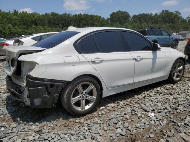 Photo 2 VIN: WBA3B3G52ENR84690 - BMW 3 SERIES 