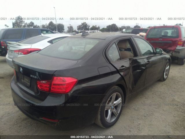 Photo 5 VIN: WBA3B3G54FNT18917 - BMW 3 