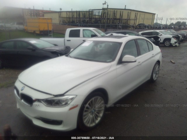 Photo 1 VIN: WBA3B3G55FNR87231 - BMW 3 