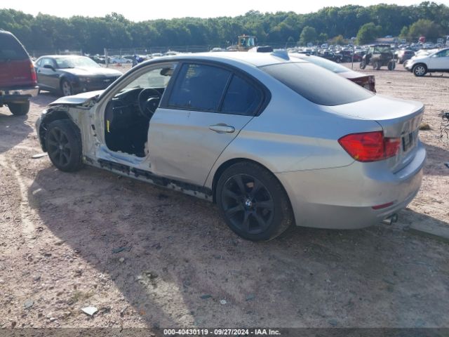 Photo 2 VIN: WBA3B3G55FNR87701 - BMW 328I 