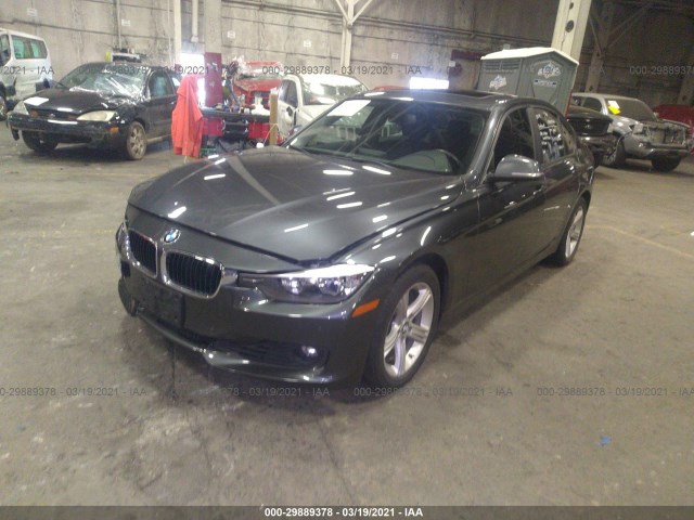 Photo 1 VIN: WBA3B3G59DNP38444 - BMW 3 