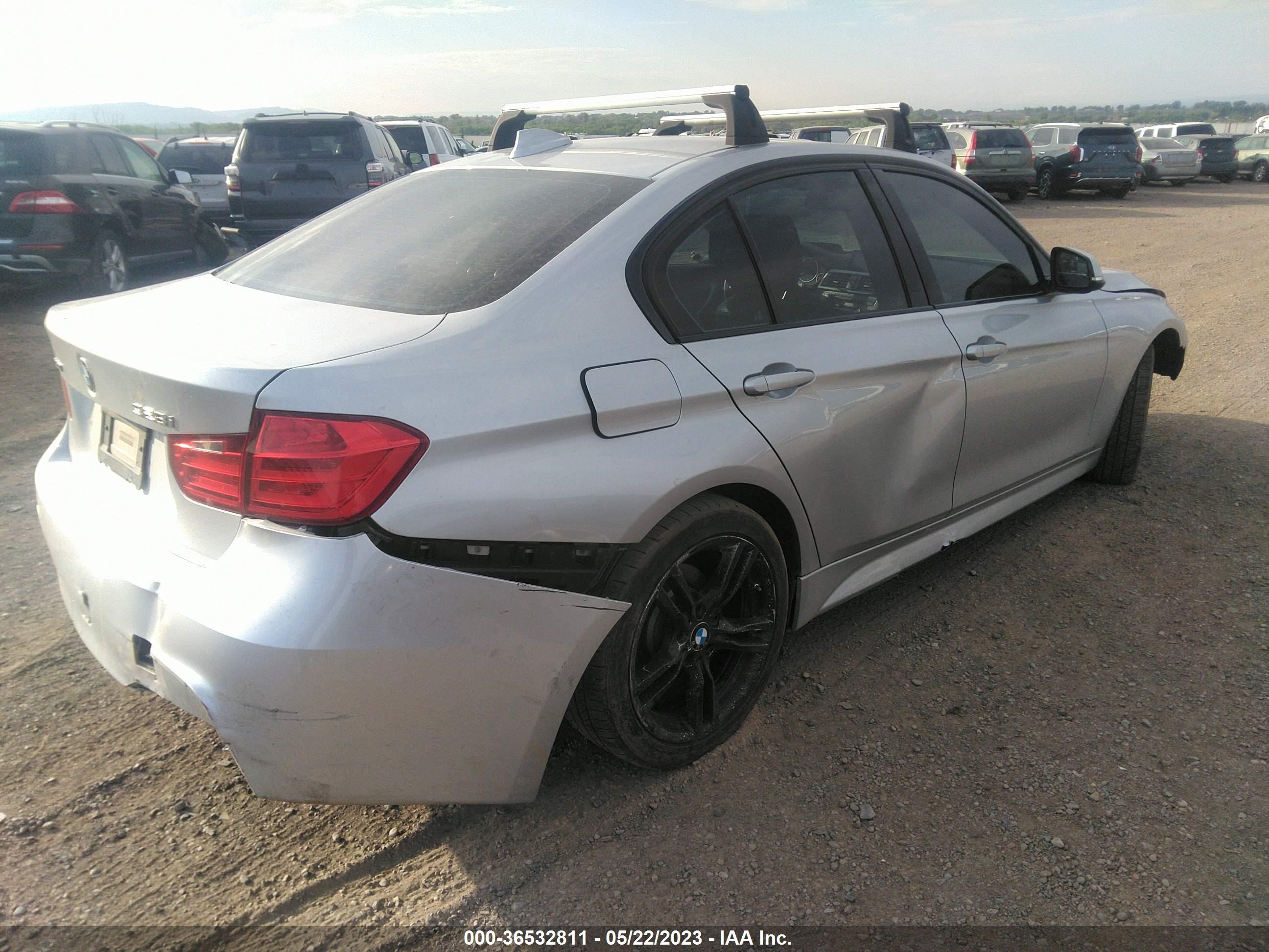 Photo 3 VIN: WBA3B3G5XENR83979 - BMW 3ER 