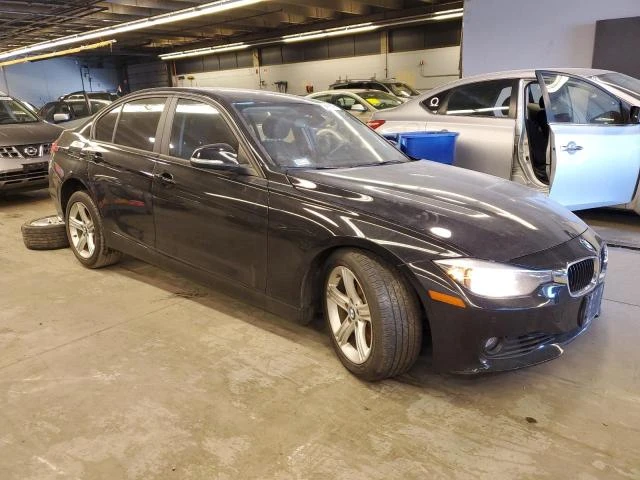 Photo 3 VIN: WBA3B3G5XFNR87550 - BMW 328 XI 