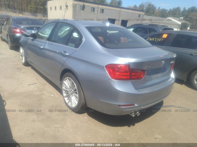 Photo 2 VIN: WBA3B3G5XFNR89010 - BMW 3 