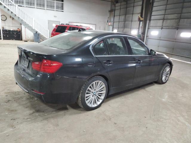 Photo 2 VIN: WBA3B3G5XFNT17223 - BMW 3 SERIES 