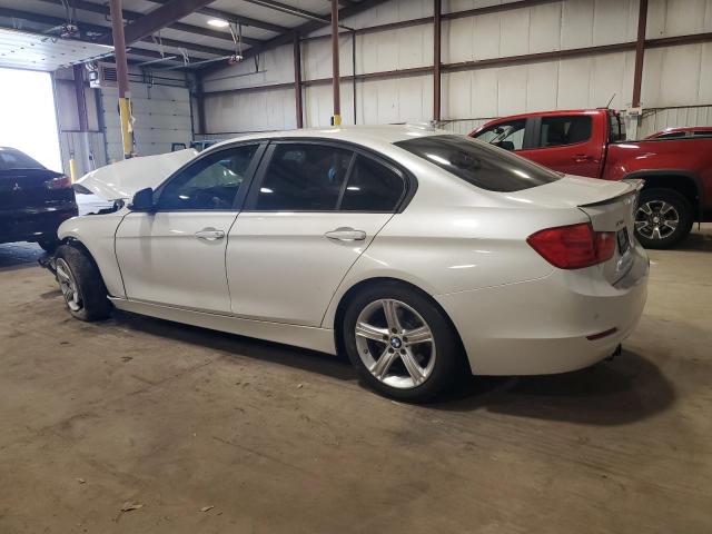 Photo 1 VIN: WBA3B3G5XFNT68687 - BMW 3 SERIES 