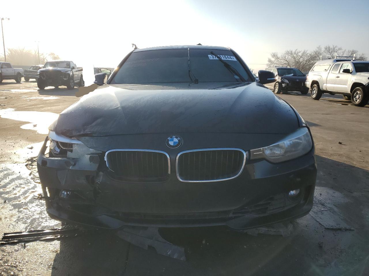 Photo 4 VIN: WBA3B5C50EF599656 - BMW 3ER 