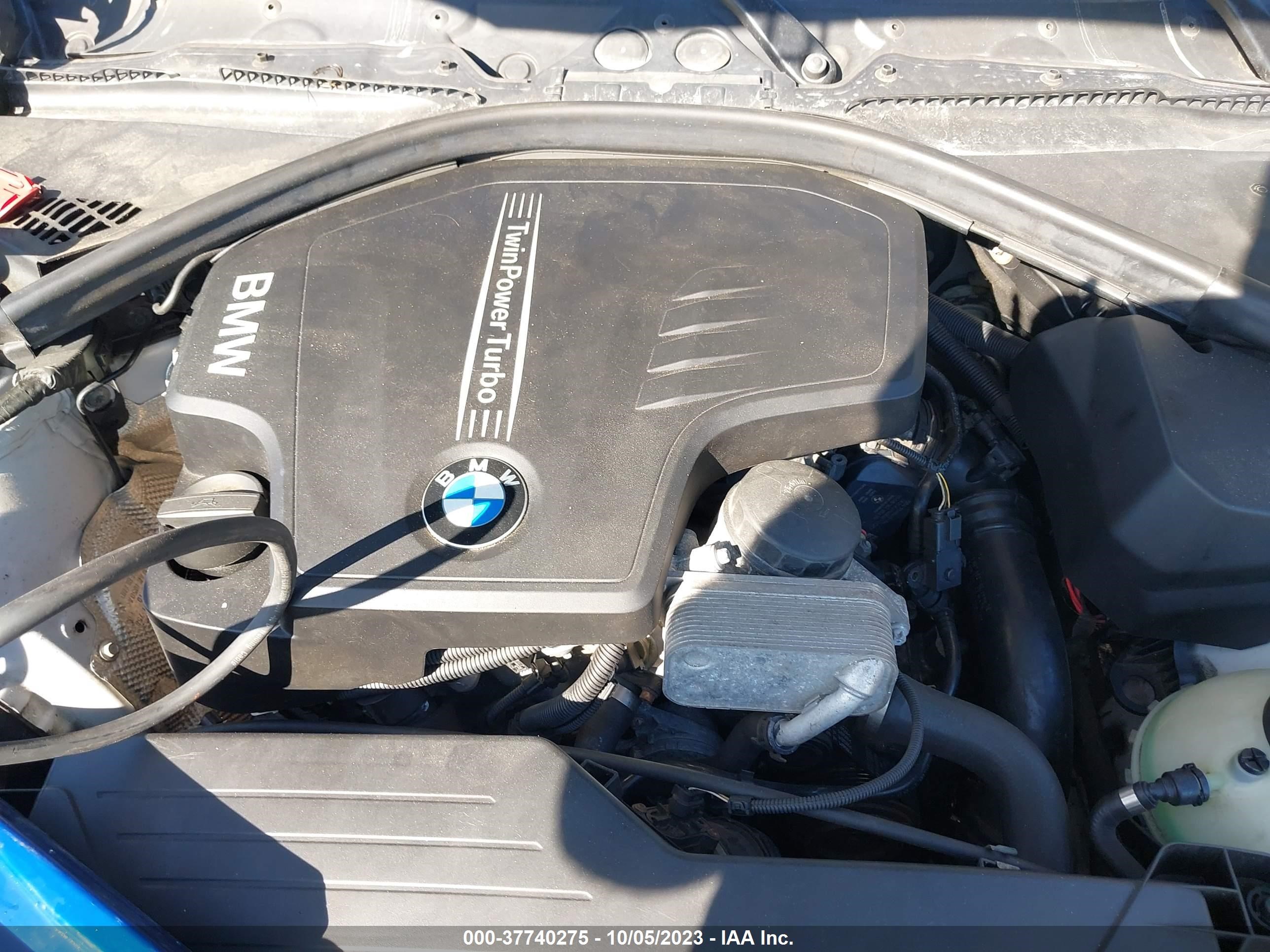 Photo 9 VIN: WBA3B5C50FF959834 - BMW 3ER 