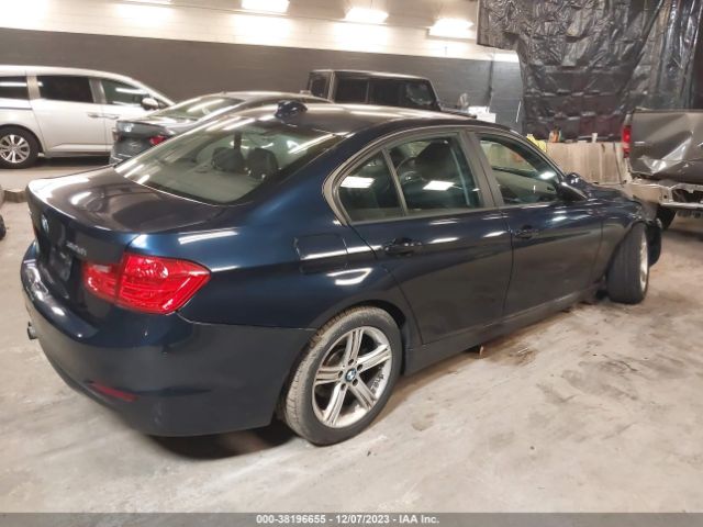 Photo 3 VIN: WBA3B5C50FF963432 - BMW 328I 