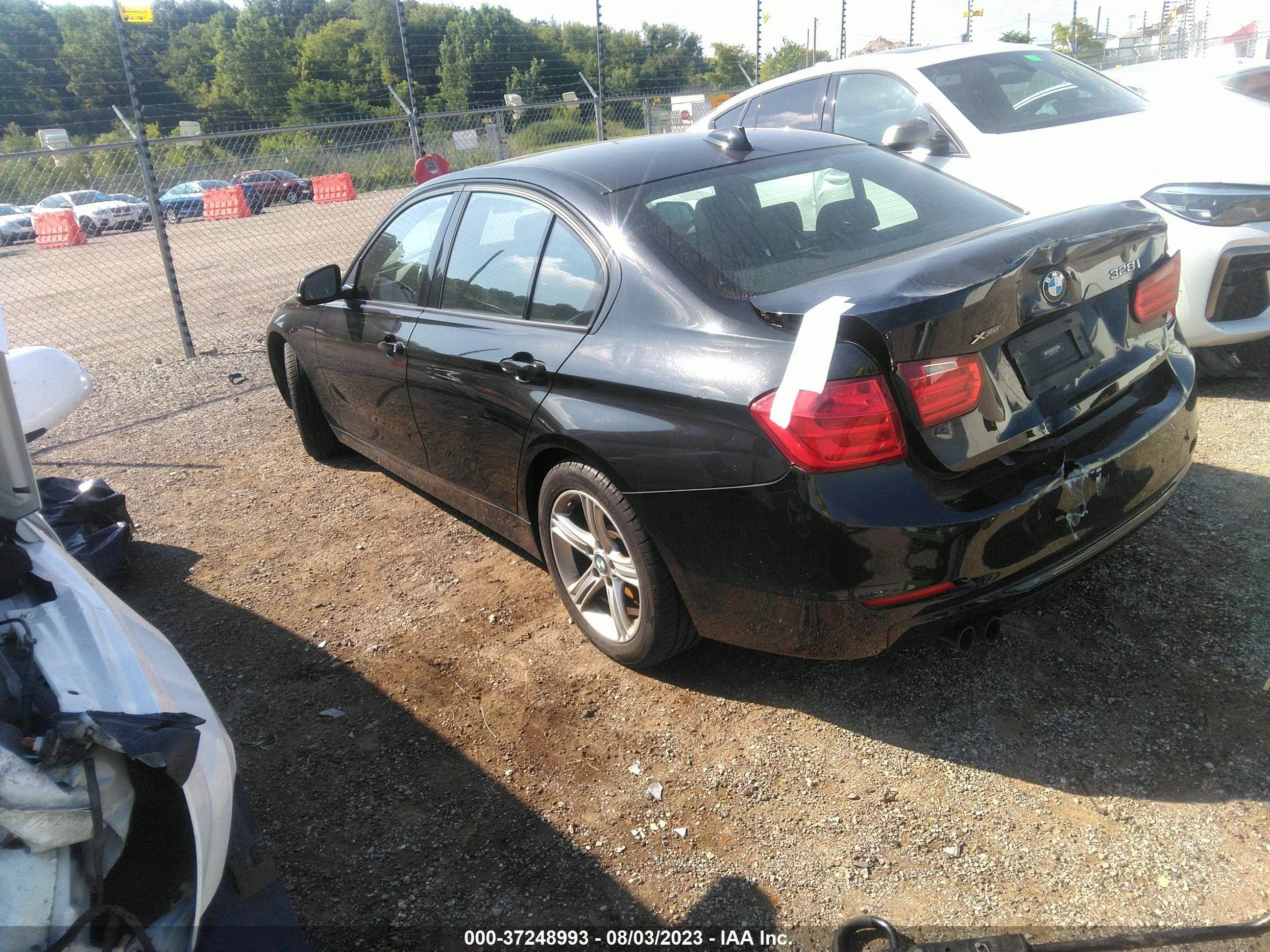 Photo 2 VIN: WBA3B5C51DF598806 - BMW 3ER 