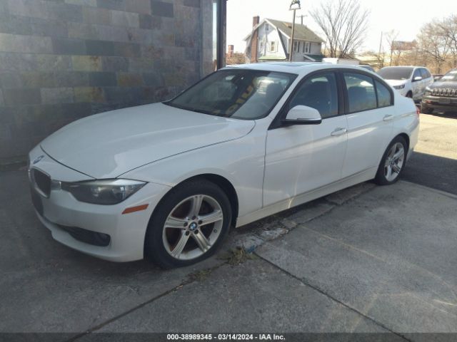 Photo 1 VIN: WBA3B5C51FF959910 - BMW 328I 