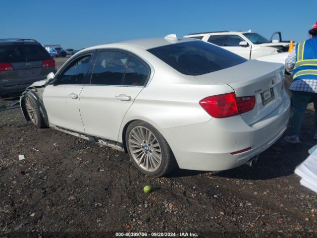 Photo 2 VIN: WBA3B5C51FF962015 - BMW 328I 