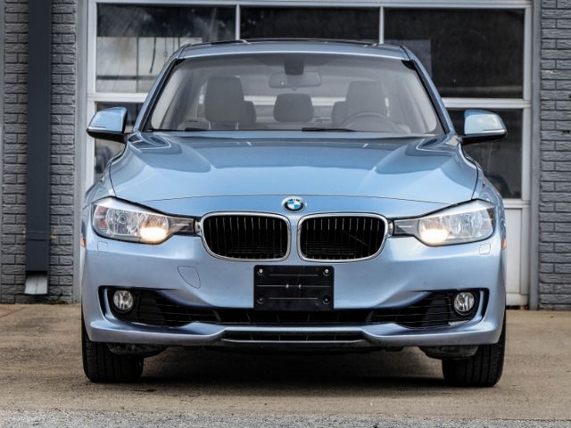 Photo 2 VIN: WBA3B5C52DF595848 - BMW 3 SERIES 