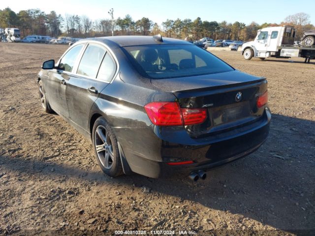 Photo 2 VIN: WBA3B5C53FF959682 - BMW 328I 